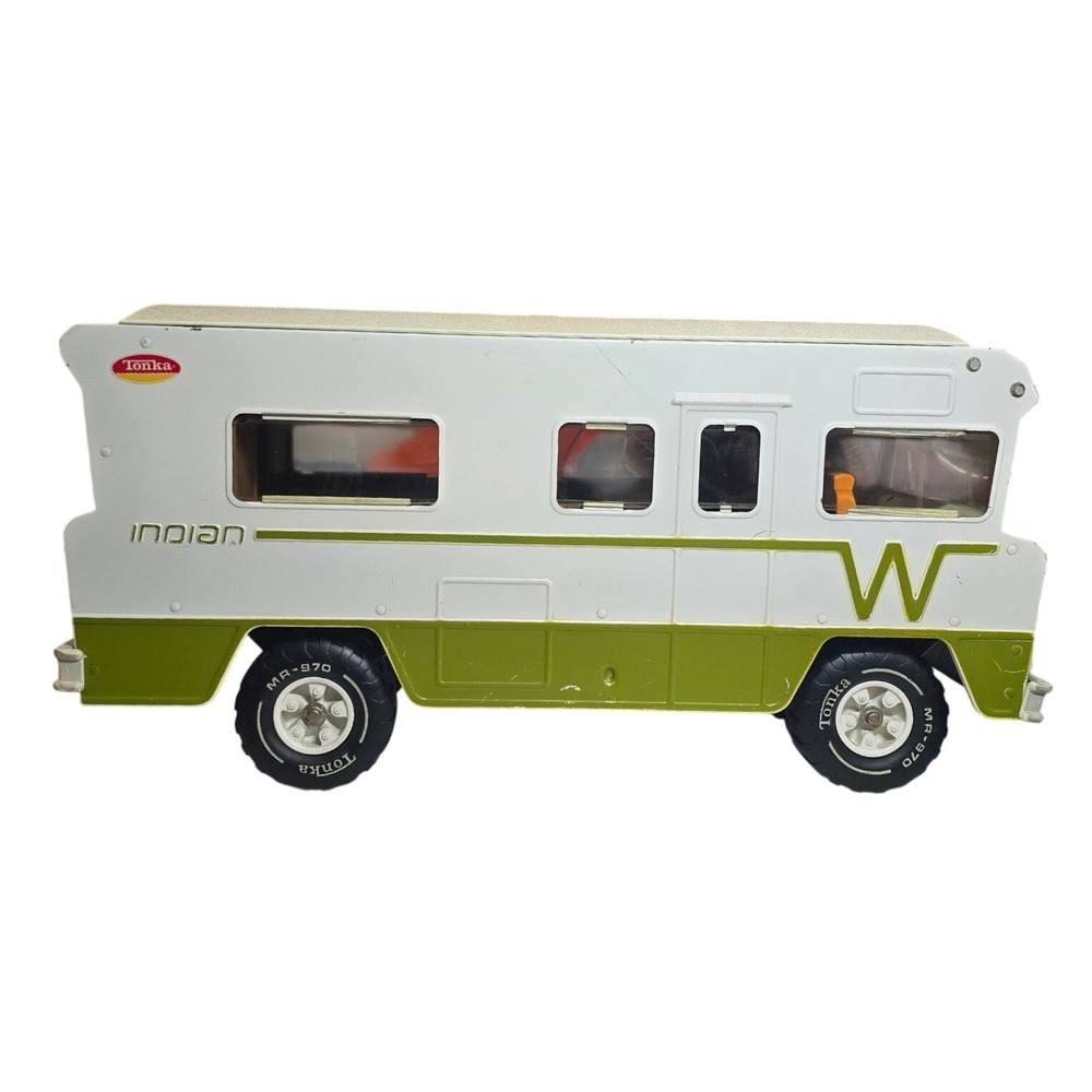 Vintage Tonka Winnebago Indian Motor Home RV Pressed Steel White Green 1970s
